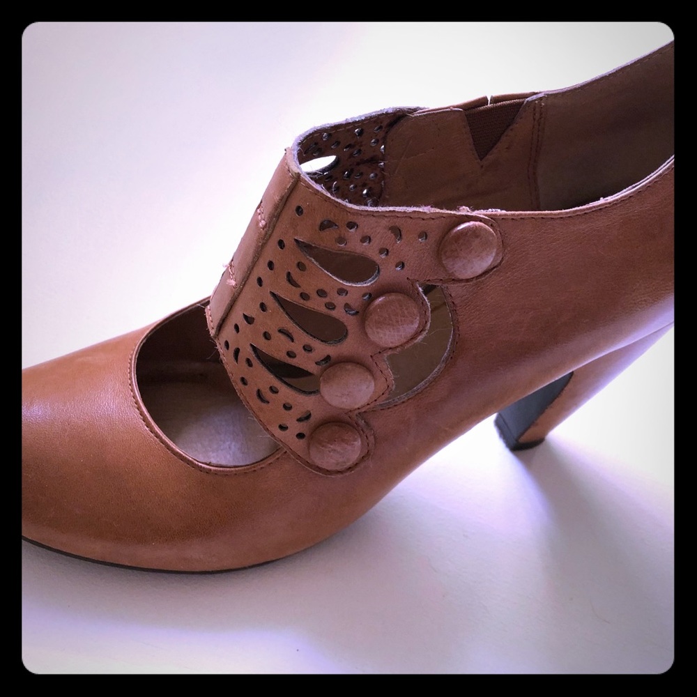 Miz Mooz heels in size 8.5